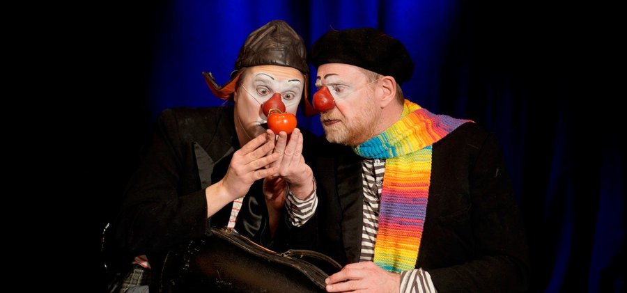 Hur låter en Tomat? Barnteater.