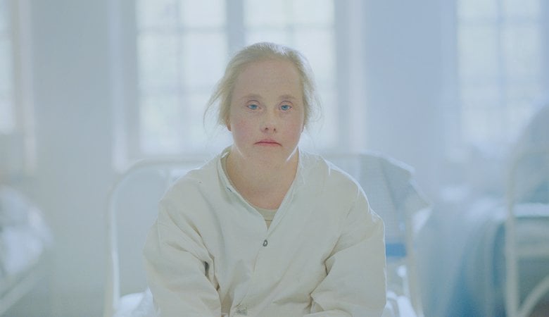 Portr&auml;tt Ida i sovsalen