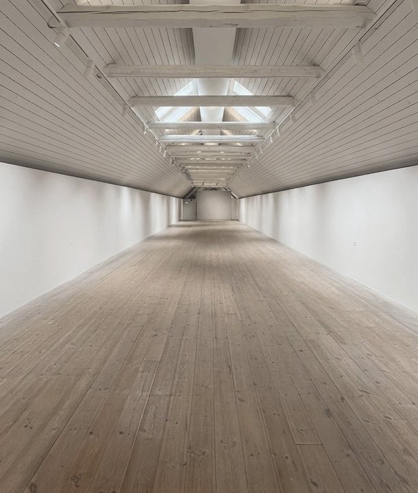 Bild p&aring; tom konsthall